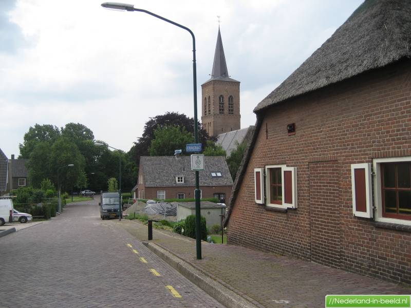 Luchtfoto's Wijk En Aalburg / foto's Wijk En Aalburg Nederlandinbeeld.nl Luchtfoto's Wijk En Aalburg / foto's Wijk En Aalburg Nederlandinbeeld.nl